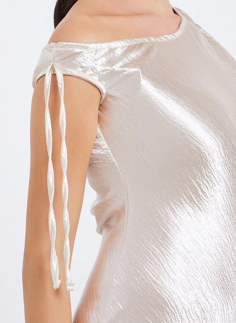 Styli Women Satin One Shoulder Bodycon Maxi Dress - Image 4